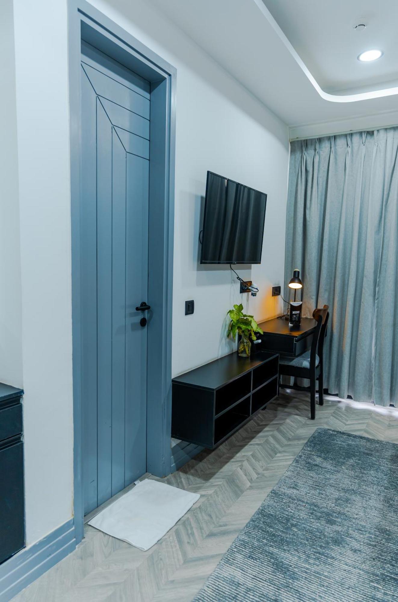 Bedchambers Luxury Apartment Near Golf Course Road Gurgaon Exterior photo