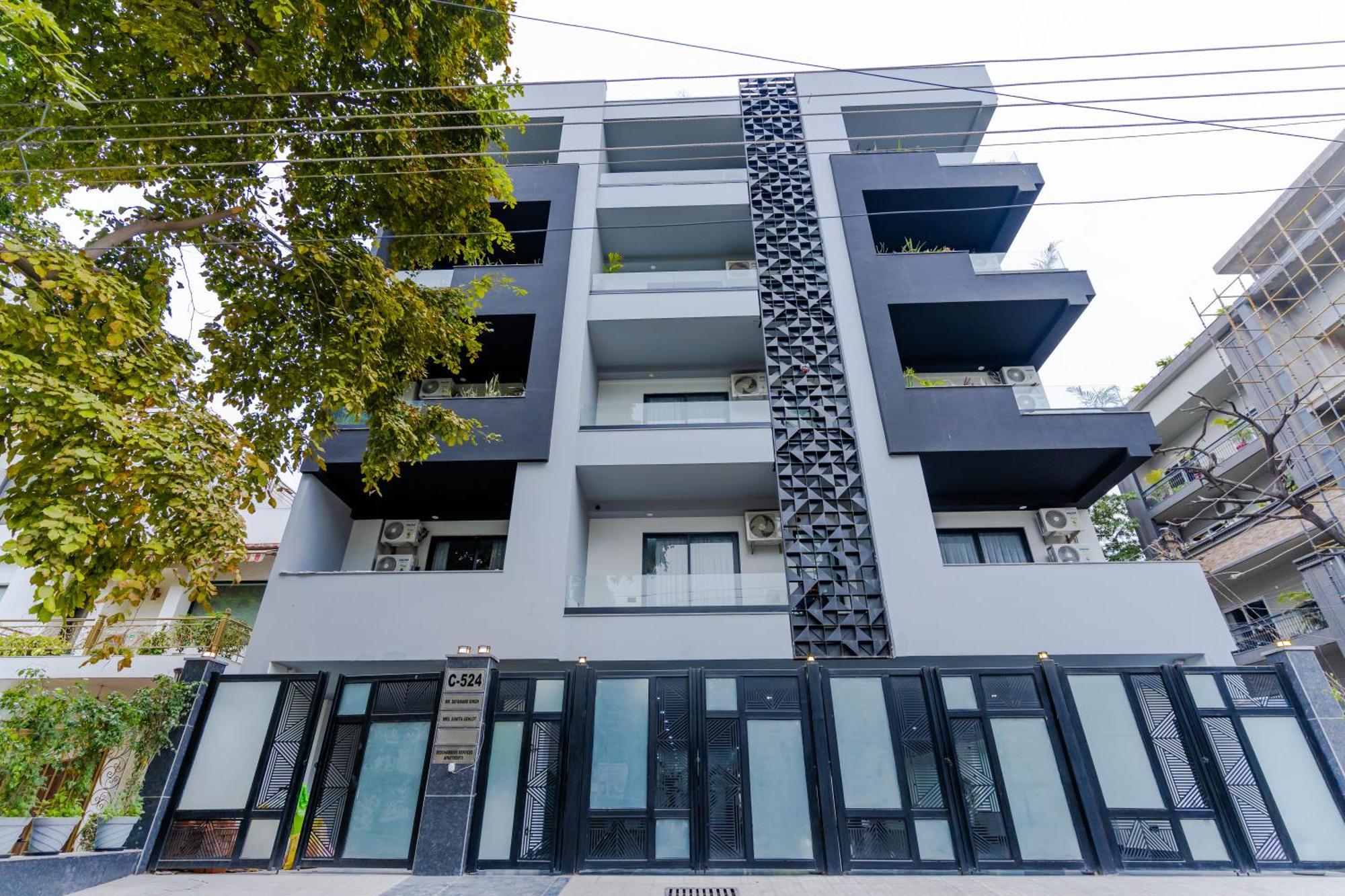 Bedchambers Luxury Apartment Near Golf Course Road Gurgaon Exterior photo